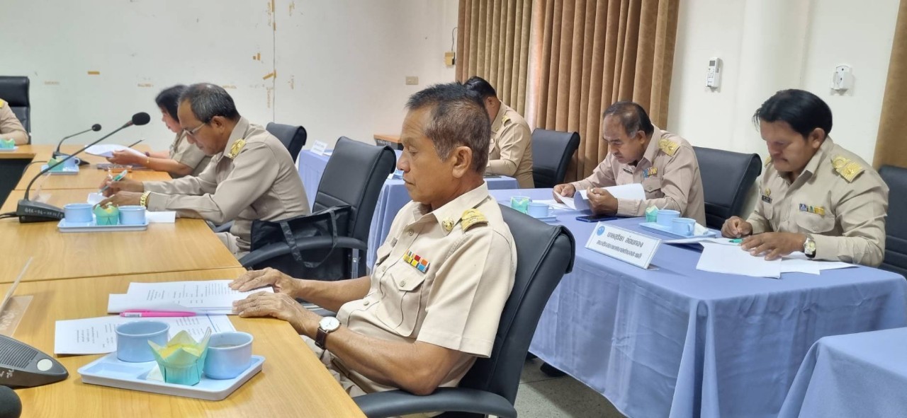 วันพุธที่ 12 มิถุนายน 2567 ตั้งแต่เวลา 09.00 น. นายกฤษฎา โลพิศ นายกเทศมนตรีตำบลสะพลี พร้อมด้วยคณะผู้บริหาร ร่วมในการประชุมสภาสมัยวิสามัญ สมัยที่ 1 ประจำปี 2567 เพื่อนำเสนอญัตติจ่ายขาดเงินสะสม และญัตติต่างๆ ในวาระ โดยนำเสนอปัญหาและแนวทางการแก้ไขบรรเทาความเดือดร้อนของประชาชนในเขต โดยมีนายเจษฎา ทิพย์มงคล ประธานสภาเทศบาลตำบลสะพลี เป็นประธานในการประชุม